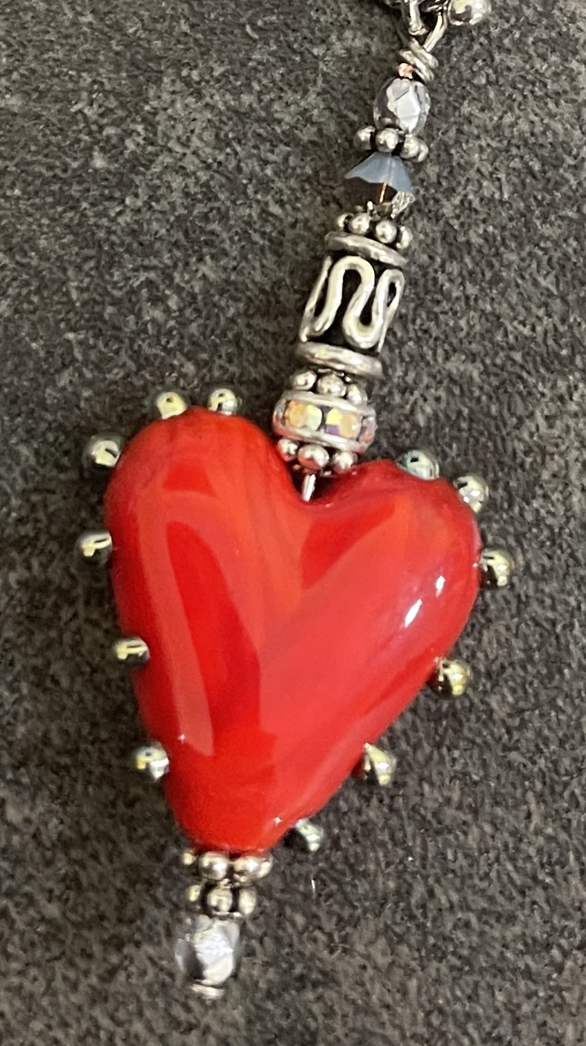Terrific Red LoVe Art Glass Toggle Necklace-