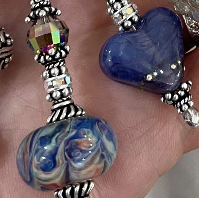 Bluesy Purples LoVe TRIOS Art Glass Necklace-