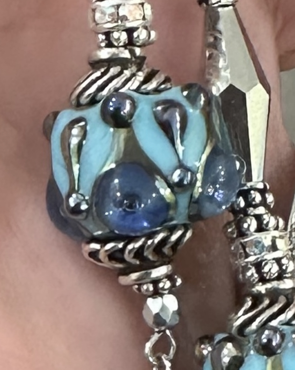 Iridescent Blues Gorgeous Art Glass Lariat Necklace-